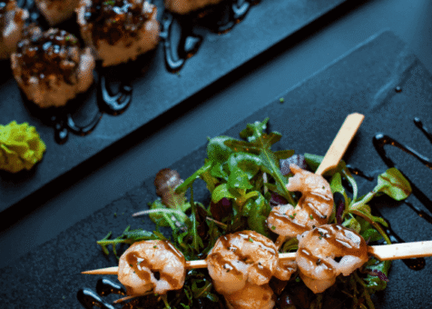 steamed-food-with-leafs-on-table-1833349@2x (1)